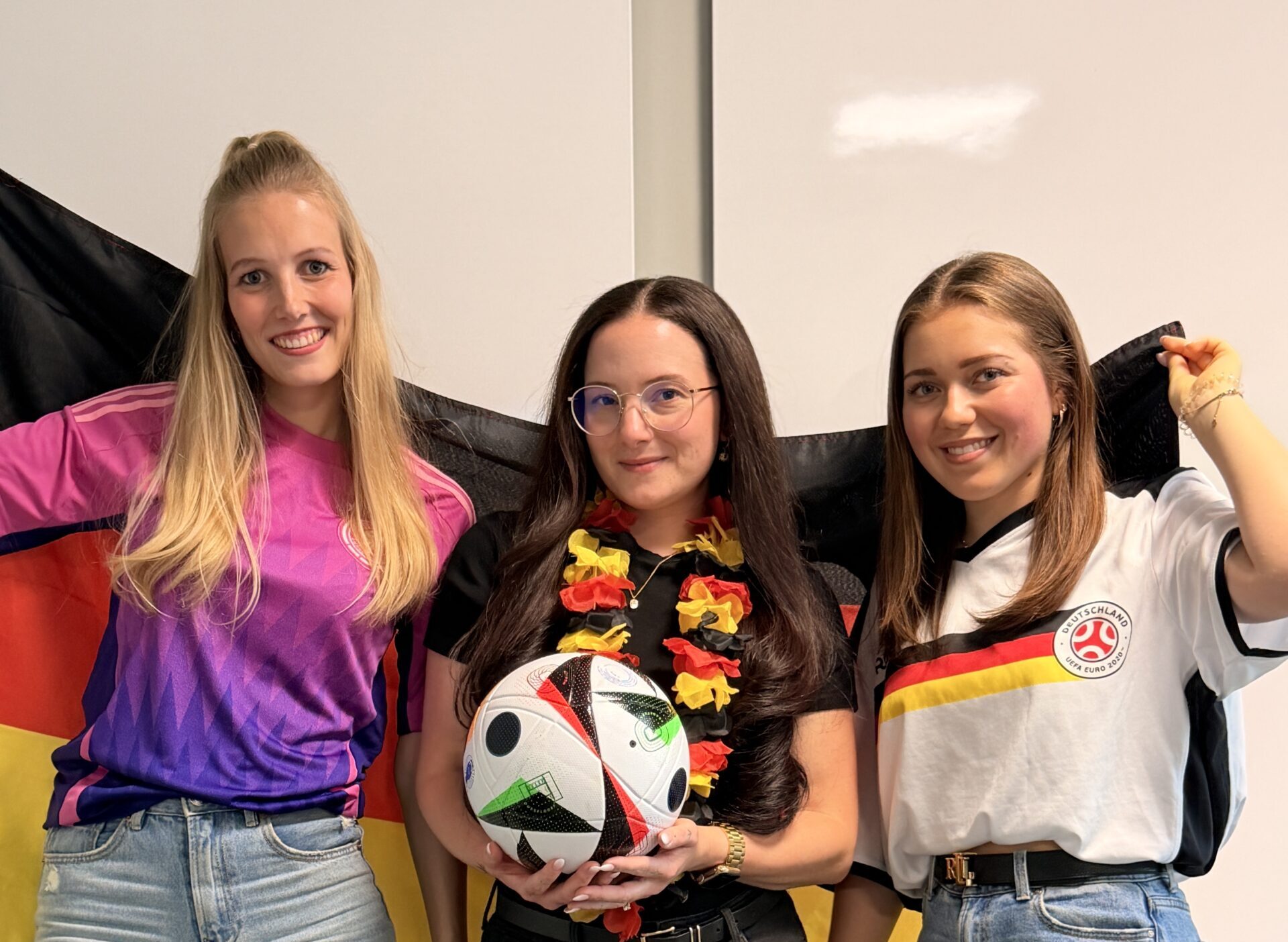 Gewinne ein Deutschland-Trikot